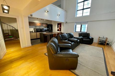 2 bedroom penthouse for sale, Dickinson Street, Manchester, M1 4LX