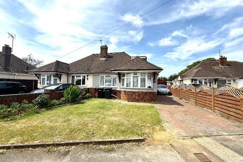 Poplar Avenue, Warden Hills, Luton, Bedfordshire, LU3 2BP