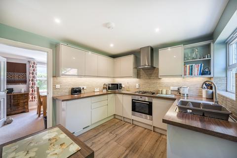 4 bedroom detached house for sale, Grange Close, Wanborough, Swindon, SN4