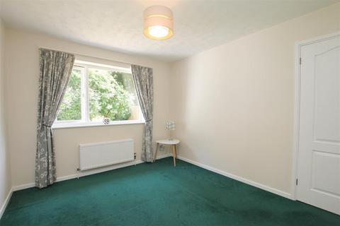 15 Bishop Laney Drive, Ely, CB6 1BZ