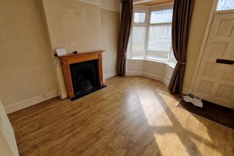 2 bedroom semi-detached house to rent, Wolverhampton Road, Cannock, Staffordshire, WS11