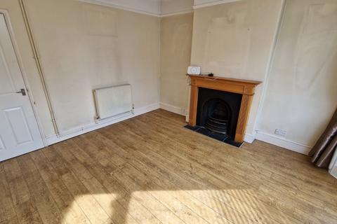 2 bedroom semi-detached house to rent, Wolverhampton Road, Cannock, Staffordshire, WS11