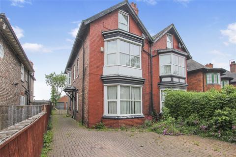 6 bedroom semi-detached house for sale, Cambridge Road, Linthorpe