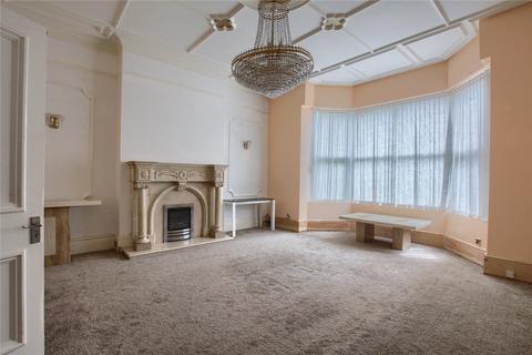 6 bedroom semi-detached house for sale, Cambridge Road, Linthorpe