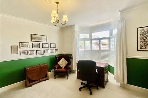 4 bedroom semi-detached house for sale, Aughton Road, Swallownest, Sheffield, Rotherham, S26 4TG