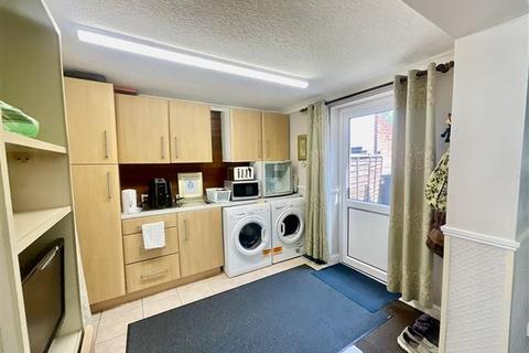 4 bedroom semi-detached house for sale, Aughton Road, Swallownest, Sheffield, Rotherham, S26 4TG