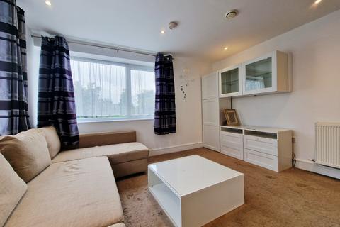 1 bedroom apartment for sale, Town Lane, Stanwell TW19