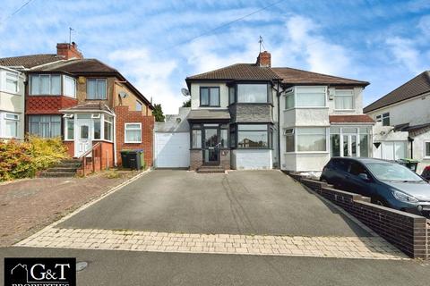 Oak Road, Oldbury