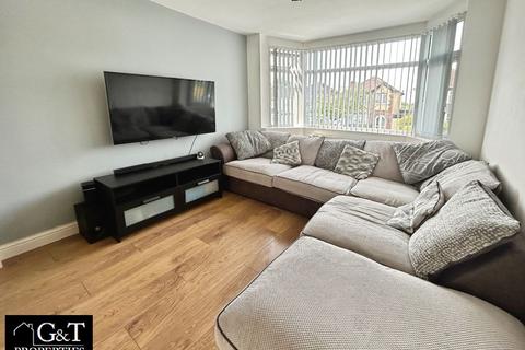 3 bedroom semi-detached house for sale, Oak Road, Oldbury