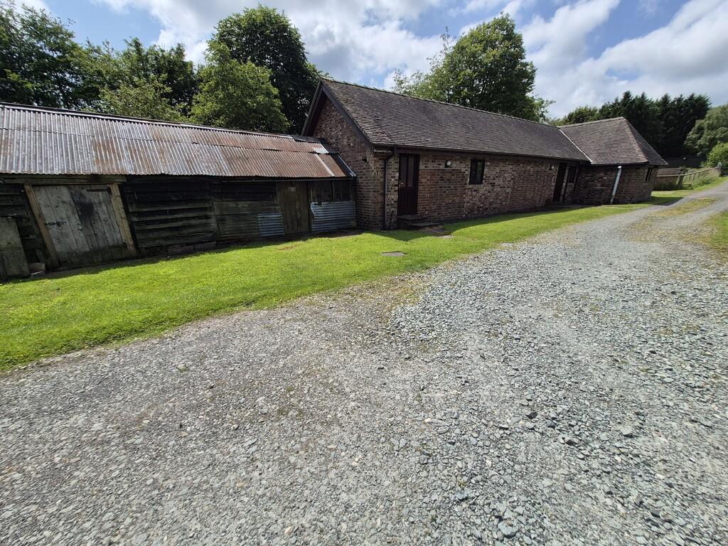 Bungalow &amp; shed