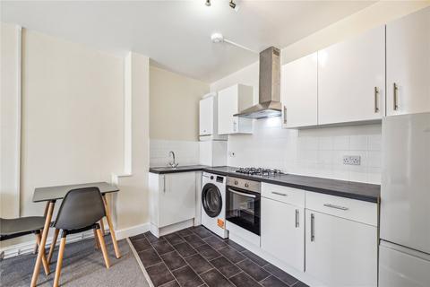 2 bedroom apartment to rent, Balham High Road, London, SW12
