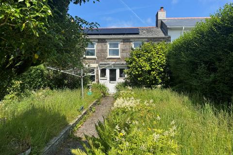 4 bedroom end of terrace house for sale, Stithians Row, Four Lanes, Redruth, Cornwall, TR16