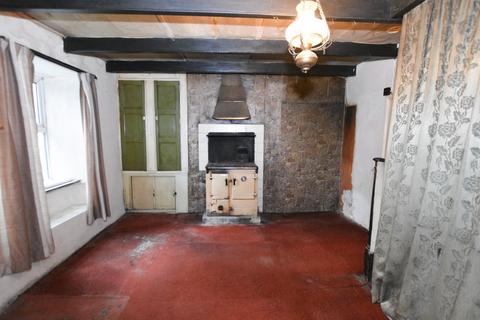 4 bedroom end of terrace house for sale, Stithians Row, Four Lanes, Redruth, Cornwall, TR16