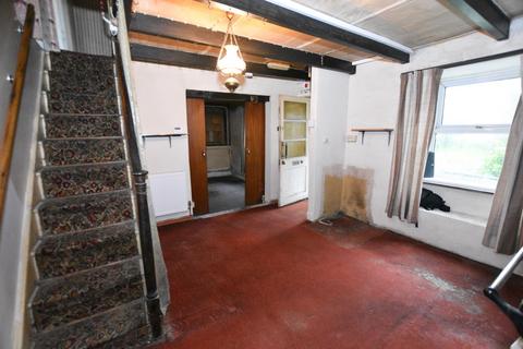 4 bedroom end of terrace house for sale, Stithians Row, Four Lanes, Redruth, Cornwall, TR16