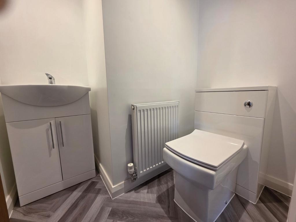 Cloakroom/Wc