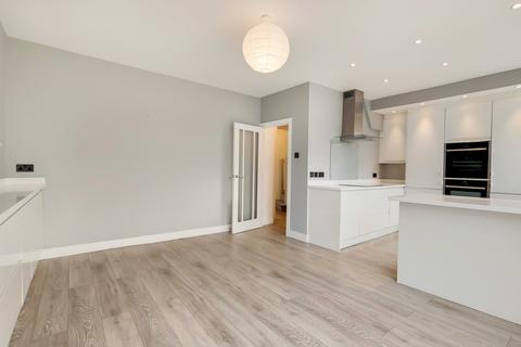 5 bedroom semi-detached house for sale, Parkway, Raynes Park SW20
