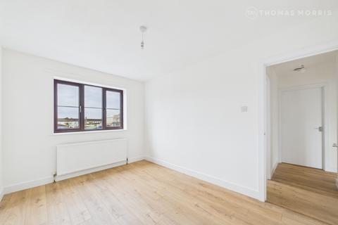 undefined, Kneesworth Street, Hertfordshire SG8