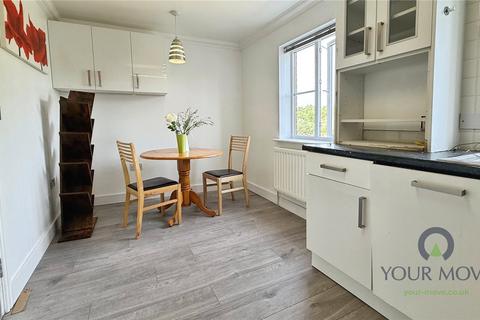 1 bedroom in a house share to rent, Battery Road, London SE28