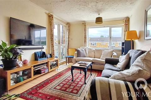 7 Hookfields, Northfleet, Gravesend, DA11 8PT