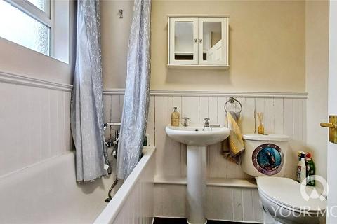 7 Hookfields, Northfleet, Gravesend, DA11 8PT