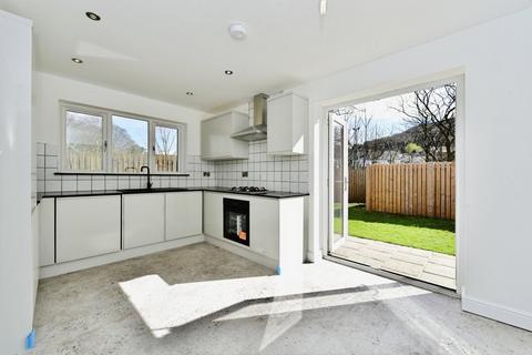 3 bedroom detached house to rent, Osmaston Road, South Yorkshire S8