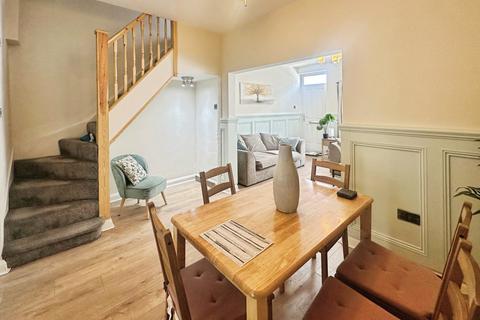 2 bedroom end of terrace house to rent, Arthur Street, North Yorkshire YO10