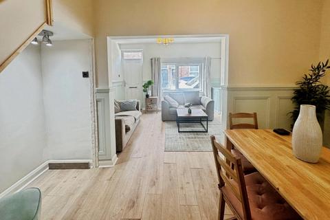 2 bedroom end of terrace house to rent, Arthur Street, North Yorkshire YO10