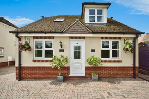3 bedroom bungalow for sale, Birling Road, Kent ME6
