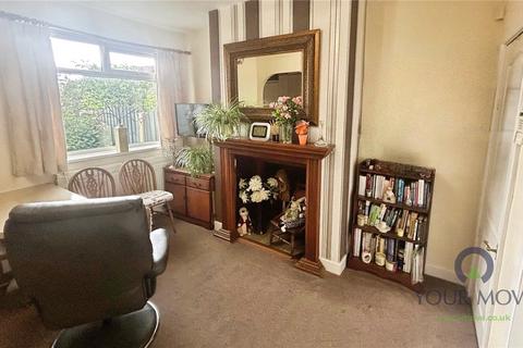 3 bedroom semi-detached house for sale, Brownlow Avenue, Oldham OL2