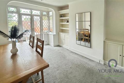 3 bedroom semi-detached house for sale, Broadway, Oldham OL2