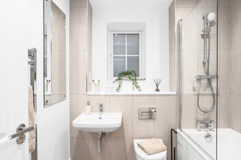 3 bedroom semi-detached house for sale, Plot 202 at Holmhurst Gardens, Eldridge Way, Hastings TN37
