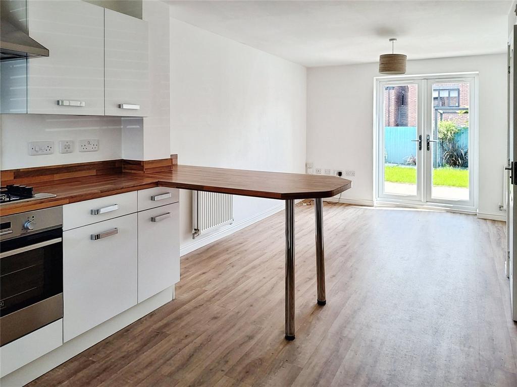 Living Room/Kitchen