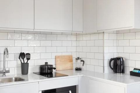 1 bedroom flat to rent, Crossharbour Plaza