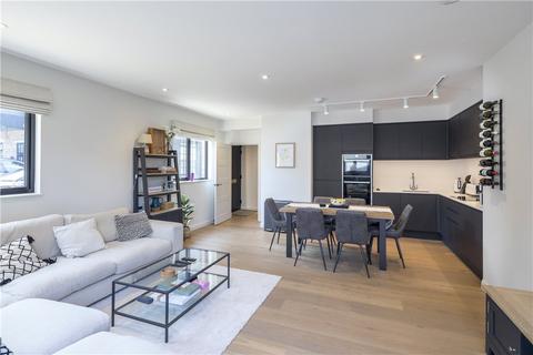 1, Williams Court, 24a Caxton Road, London, SW19 8SJ