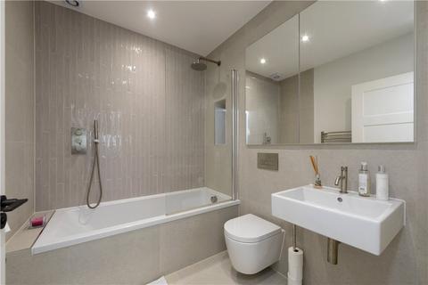 1, Williams Court, 24a Caxton Road, London, SW19 8SJ