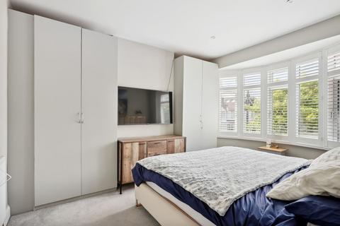 41 Sparrow Farm Road, Epsom, KT17 2JJ