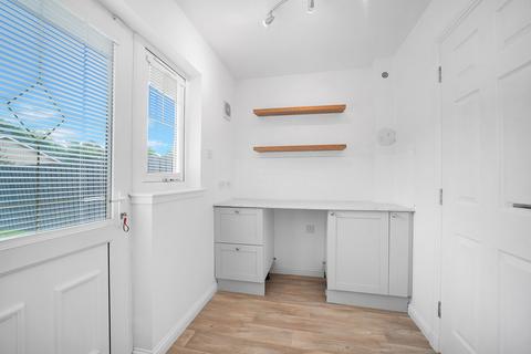 3 Longacre Road, Castle Douglas, DG7 3EF