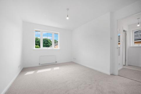 3 Longacre Road, Castle Douglas, DG7 3EF