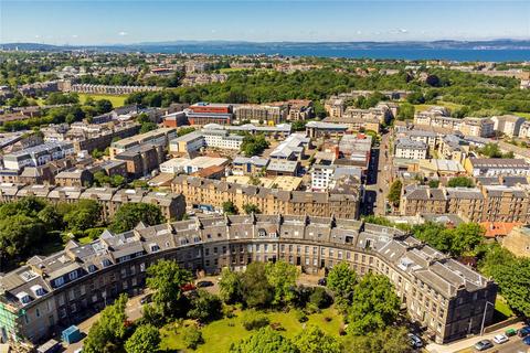 2 bedroom apartment for sale, Flat 15/1, Claremont Crescent, Edinburgh, Midlothian, EH7