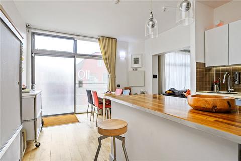 2 bedroom apartment for sale, Red Square, 3 Piano Lane, Carysfort Road, London, N16