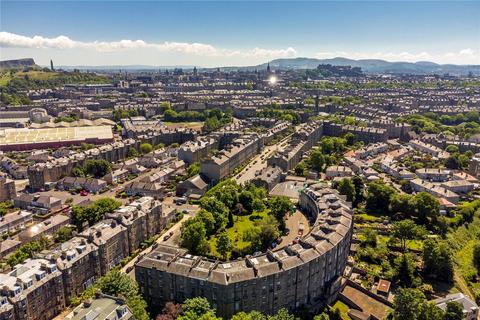 2 bedroom apartment for sale, Flat 15/2, Claremont Crescent, Edinburgh, Midlothian, EH7