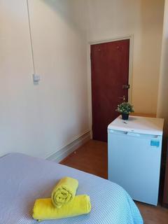 1 bedroom flat to rent, Cranhurst Road
