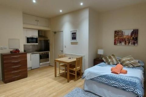 1 bedroom flat to rent, Brondesbury Park
