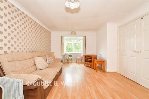 undefined, Nutfield Place, Portsmouth, Hampshire