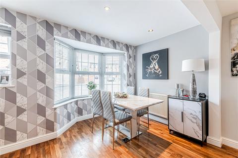 5 bedroom detached house for sale, Linden Court, Rothwell, Leeds, West Yorkshire