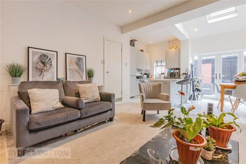 3 bedroom end of terrace house for sale, Moreton Street, Chadderton, Oldham, OL9