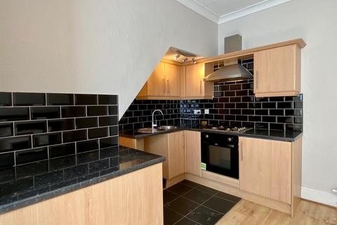 1 bedroom terraced house for sale, South Street, Brighouse