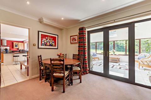 4 Hill Gardens, Streatley, Reading, RG8 9QF