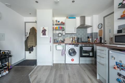 1 bedroom flat for sale, South Street, Hull HU1
