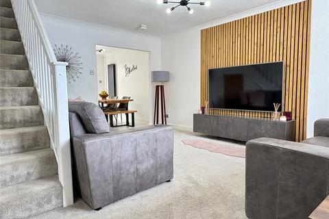 6 Charles Shaw Close, Oldham, OL4 2JN
